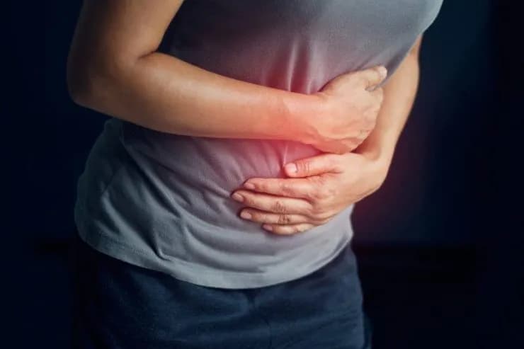 Zaburzenia pracy jelit objawy – rozpoznaj niepokojące sygnały