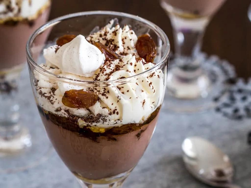 Czy budyń jest zdrowy na diecie? Poznaj prawdę o tym popularnym deserze