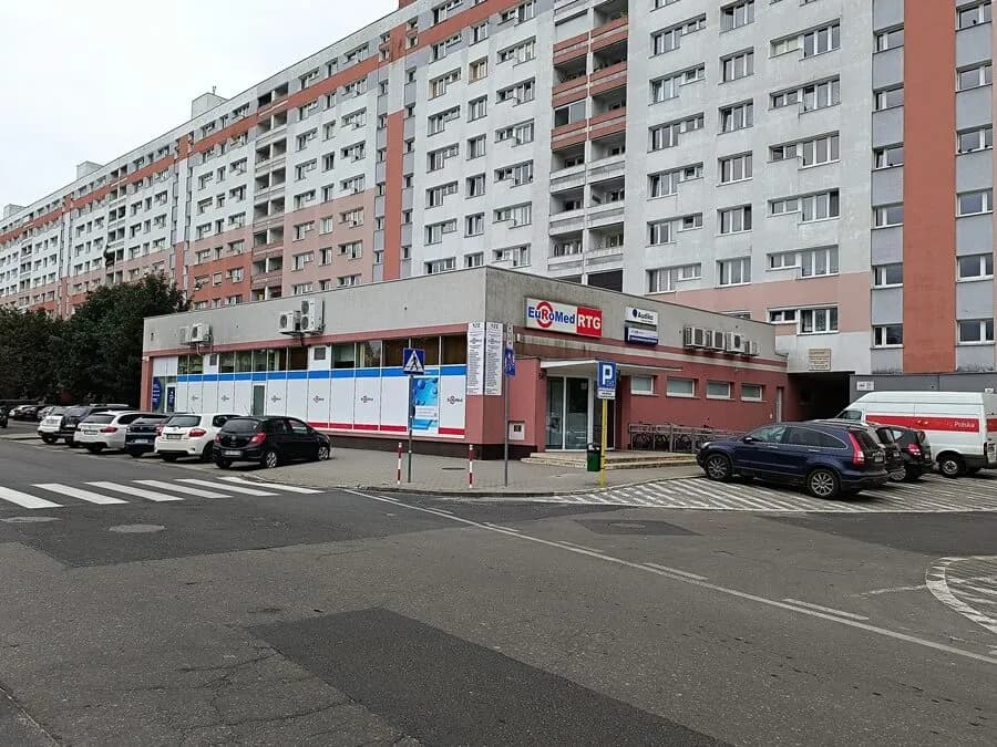 Jakie są adresy klinik na ulicy Kosynierskiej? Znajdź najbliższą!