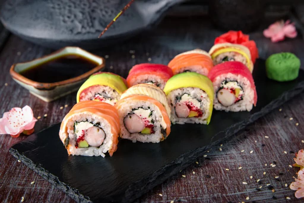 Czy sushi jest zdrowe: Poznaj prawdę o wartościach odżywczych i zagrożeniach