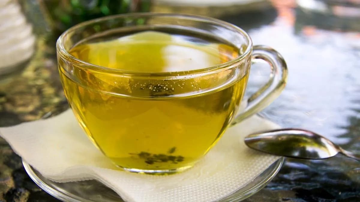 Mikstura która oczyszcza jelita i odchudza – naturalne składniki dla zdrowia